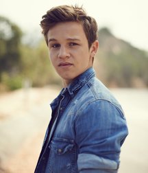 GAVIN MACINTOSH 581946ee1aced.jpg