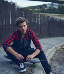 GAVIN MACINTOSH 581946f0296aa.jpg