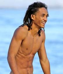 Jaden Smith 58b880441f493.jpeg