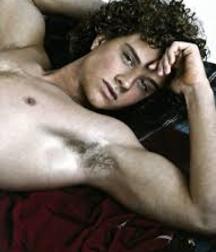 Jonny Weston 58bde45466593.jpeg