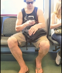 Guys Feet 57c26effd5dcc.jpg