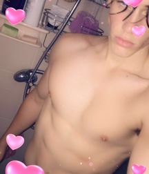 Uploaded by:cheezborg91 5d71be98cca6b.jpeg