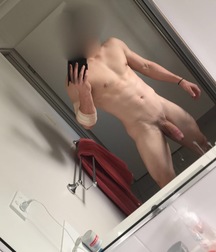 Uploaded by:cheezborg91 5d71bf41dec2e.jpeg