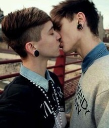 Sexy Emo Boy's 56fafc3fbe926.jpg
