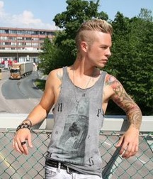 Tat's 570484eec2c46.jpg