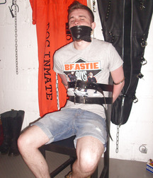 VERY MILD Bondage 5726a872ef33f.jpg