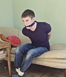 VERY MILD Bondage 5 5726ac347489b.jpg