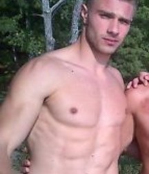 Shirtless For Reason 5726d30e07780.jpg
