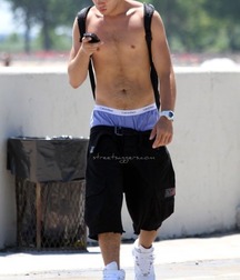 Saggers 5727e218ed59e.jpg