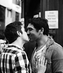 Kissing 2 5728e9fb10c55.jpg