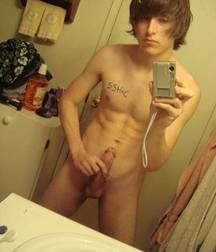 Boys @ There Crib 2 574b7c4a9bc4b.jpg