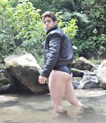 Bubble Butts 1 574e93f70bd1e.jpg