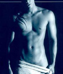 Asians with perfect innies 5768f702a389a.jpg