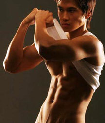 Asians with perfect innies 5768f7114516a.jpg