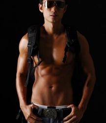 ASIANS WITH PERFECT INNIES 2 576d41367afb9.jpg