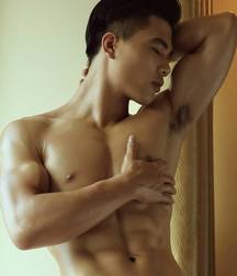 ASIANS WITH PERFECT INNIES 2 576d413c5b54f.jpg