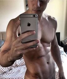 PERFECT INNIE NAVELS ON THE INTERNET 576f21b5cb7d4.jpg