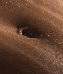 A PERFECT INNIE NAVEL 576f3ed2ee8f0.jpg