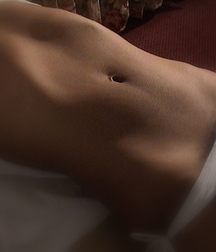 A PERFECT INNIE NAVEL 576f3ed6383be.jpg