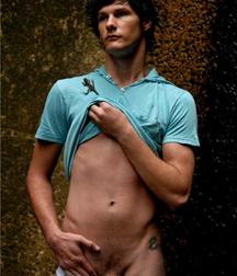 MORE GREAT BODIES WITH PERFECT INNIE NAVELS 577e8f8c66c04.jpg