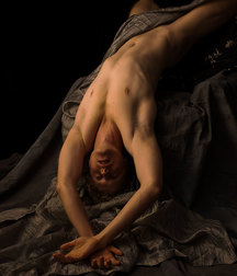 PERFECT INNIE NAVELS ON BEAUTIFUL BODIES 577fd0282ea53.jpg
