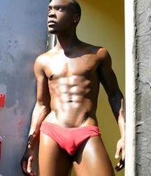 BLACK MEN WITH PERFECT INNIE NAVELS 578081c1bb283.jpg