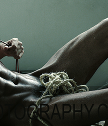 BLACK MEN WITH PERFECT INNIE NAVELS 578081c849428.jpg