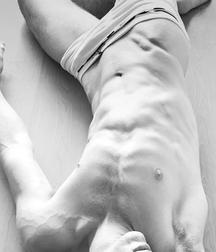 STUNNING INNIES ON THE INTERNET 5804c078bb18f.jpg