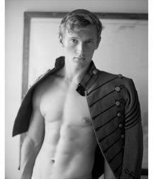 MORE SEXY INNIES 58220ac5f1dee.jpg