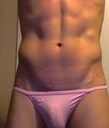 MORE PERFECT INNIE NAVELS ON THE WEB 587616dfd4196.jpg