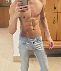 MAINLY YUMMY ASIANS WITH STUNNING NAVELS  58e3c94233ce2.jpg