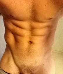 Guys from Grindr 595a6ee4bd299.jpg