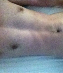 Guys from Grindr 595a6f0948c88.jpg