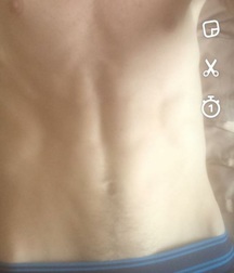 Guys from Grindr 595a6f2264460.jpg