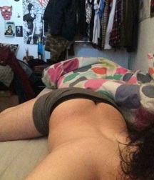 Guys from Grindr 595a6f3d67a4f.jpg