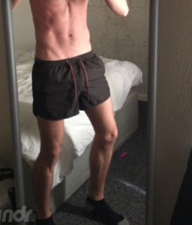 Guys from Grindr 595a6f76e146d.png