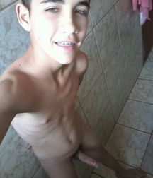 Boys boys and more boys  5ebaf1a4f36e4.jpeg