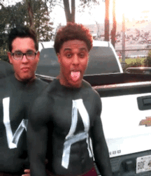 Hot Boys in Motion 59bab023dffa7.gif