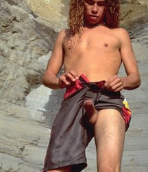 Bobby 58c3c30f84494.jpg