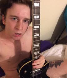 Guitar boys 58f74f9ef1475.jpg