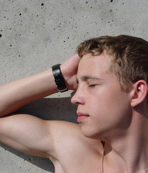 Alexander at a wall 58eeacecd3523.jpg