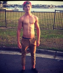 Hot Bois 03 5962e1db4e325.jpg
