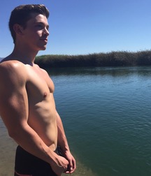 Hot Bois 4 5983d0ce283ff.jpg
