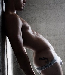 Hot Bois 05 59a179f1c84c1.jpg
