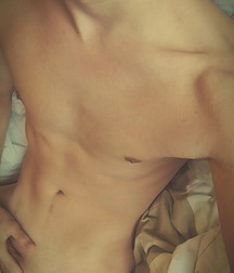 Hot Bois 05 59a17a24d1fe1.jpg