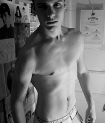 Hot Bois 05 59a17a26cd91d.jpg