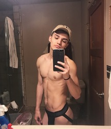 Hot Bois 06 59b692b2d6f6b.jpg