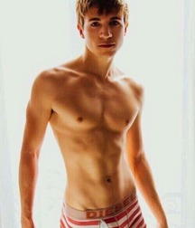 Hot Bois 08 59d10816d7319.jpg