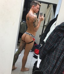 Hot Bois 11 59f603261dd09.jpg