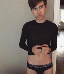 Hot Bois 12 5a0a596f19a2d.jpg
